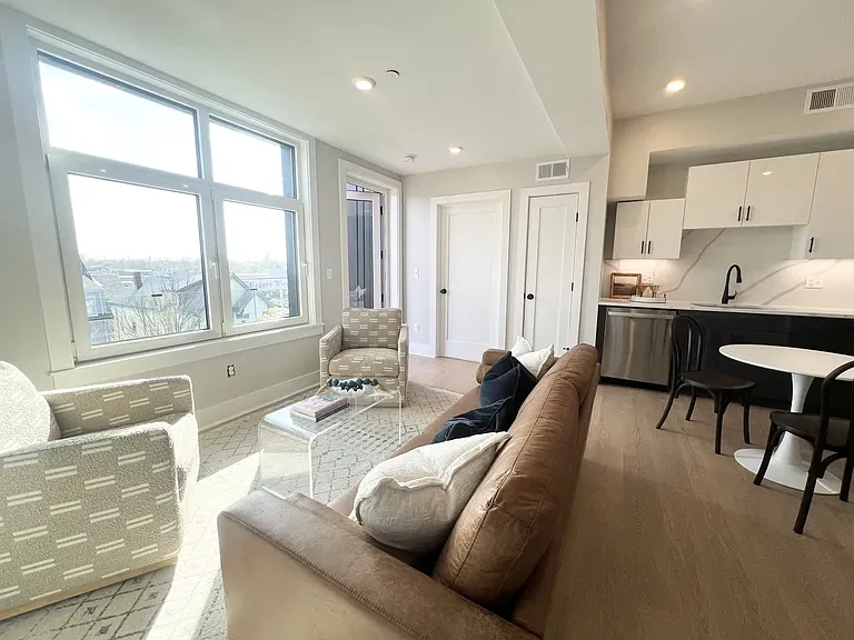 379 Washington St #8 — Photo 13