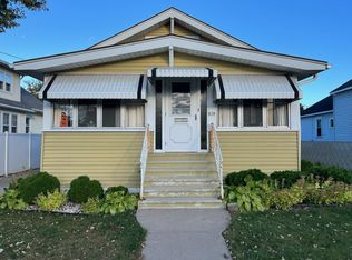 838 Bowen St, Oshkosh, WI 54901