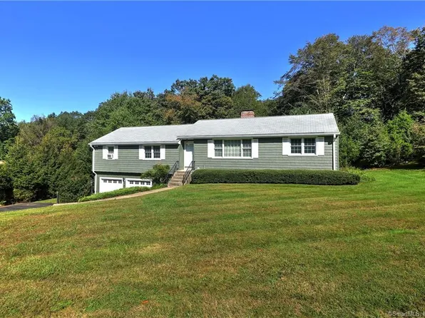369 Hilltop Road, Orange, CT 06477