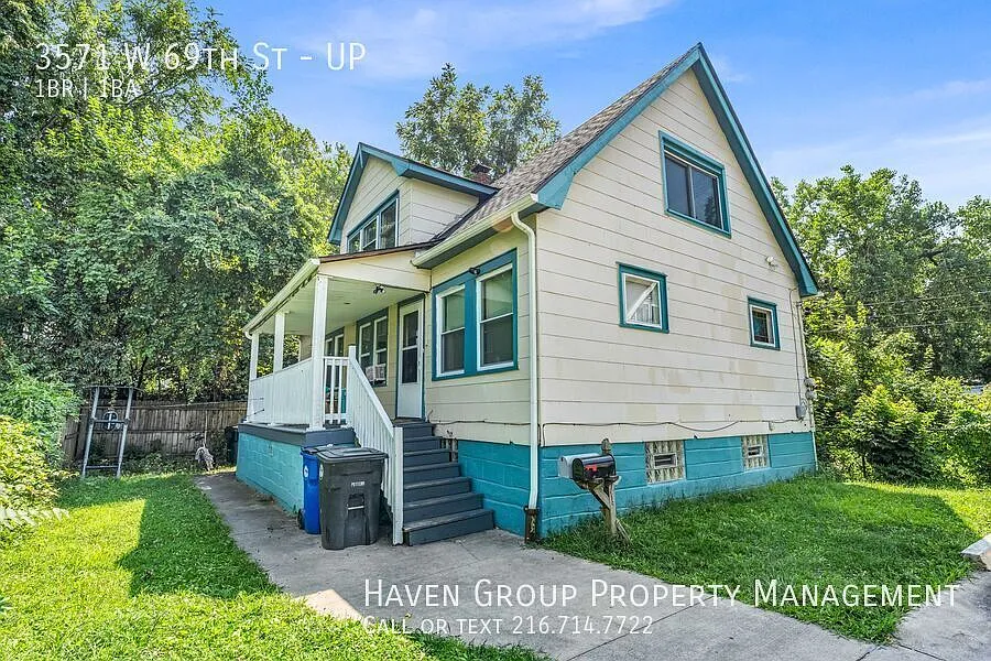 3571 W 69th St | UP, Cleveland - Spacious 1 bed 1 bath multi-family home! — Photo 1