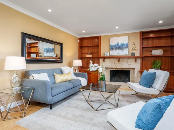 3330 La Mesa Dr APT 4, San Carlos, CA 94070