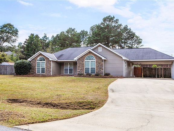 3rd image of 709 Lee Road 2087