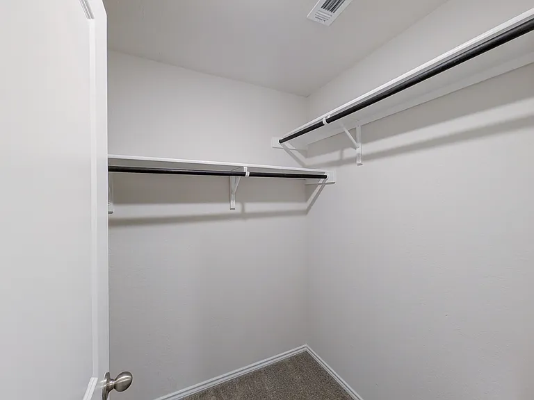 3526 Angus Xing — Photo 14