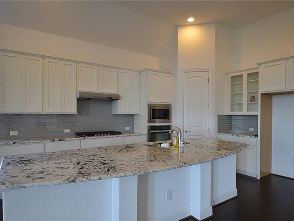 5th image of 2705 Ursula Ct
