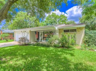 10703 Burdine St, Houston, TX 77096