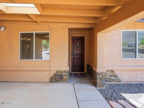 4th image of 5811 S Wild Rose Rd
