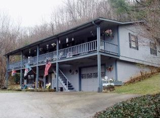 179 Zemery Caldwell Rd, Waynesville, NC 28786