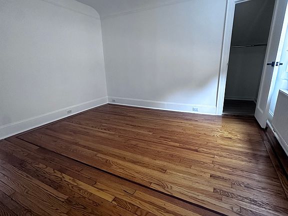 5th image of 118 3rd St Floor 2