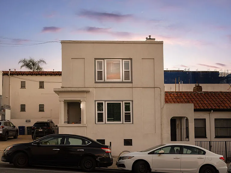 429 Juniper St — Photo 38