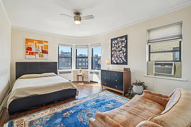 190 East Mosholu Parkway South, #6D