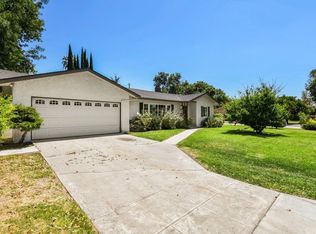 5444 Tower Rd, Riverside, CA 92506