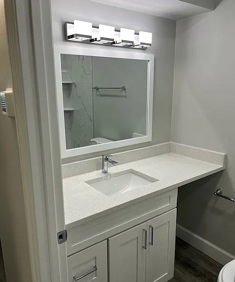 Spring Lake Apartments — Photo 81