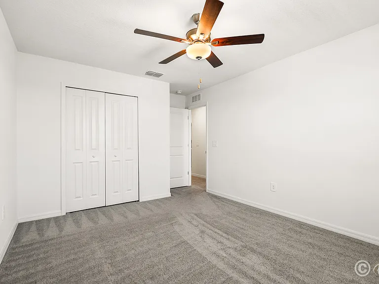 2881 Silver Scallop Loop — Photo 34