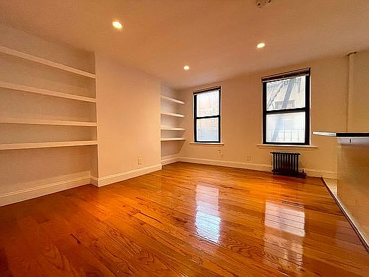 2nd image of 359 E 19th St #2A