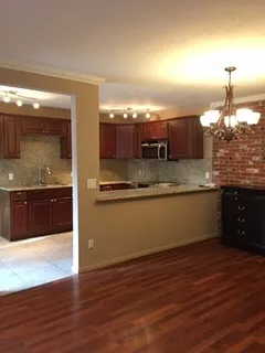 18501 Mayall St #F — Photo 7