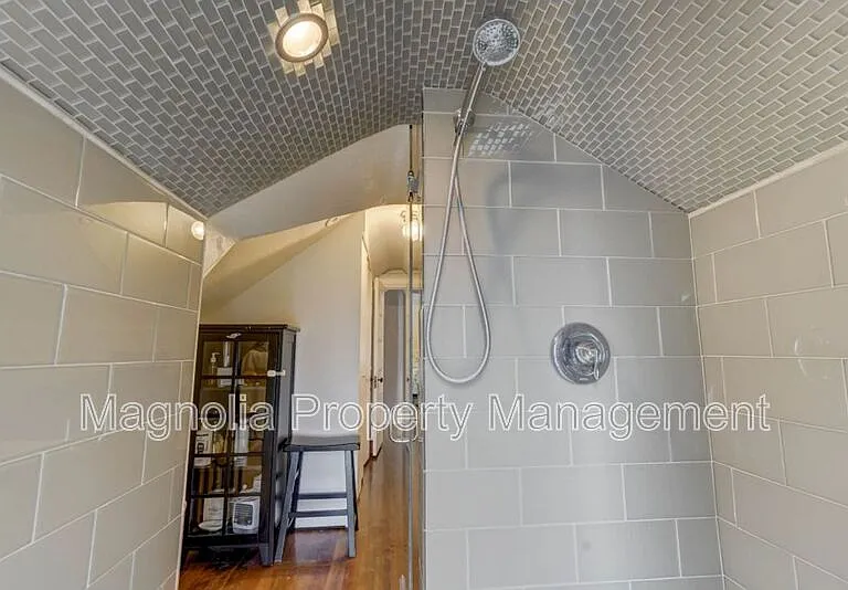 1532 N Nevada Ave — Photo 39
