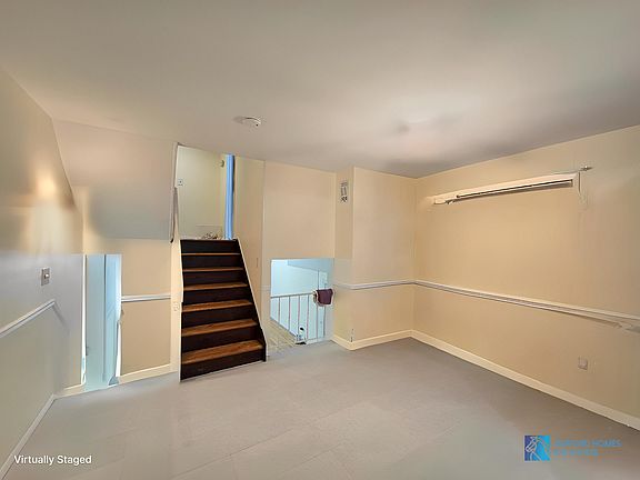 5th image of 28 E Reading Ave #3200