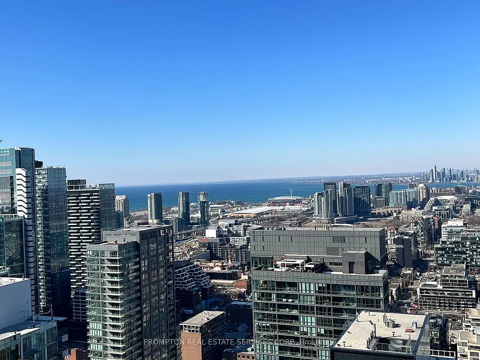 87 Peter St #Penthouse 312