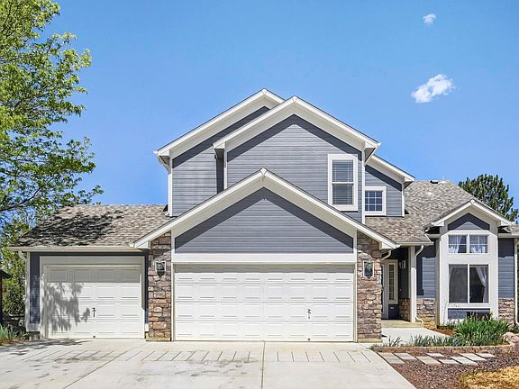 3rd image of 3965 Hawthorne Cir