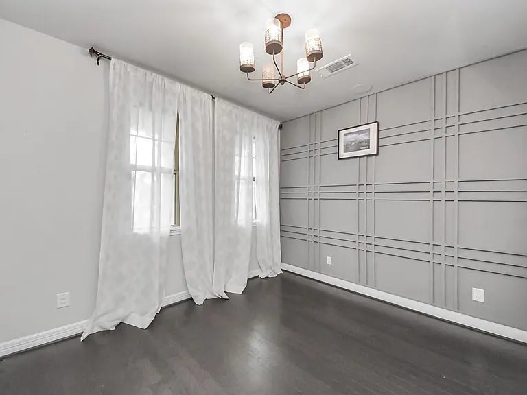 108 Summer Pool Ct — Photo 4