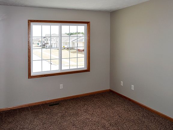 4th image of 3650 W Plum St #House