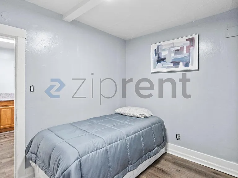 5915 Avenal Ave #5915 — Photo 18