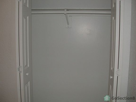 2nd image of 640 SW 16th Ave APT D