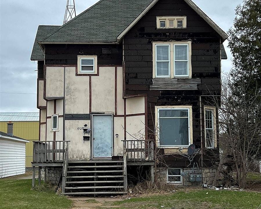 1st image of 1923 13th St