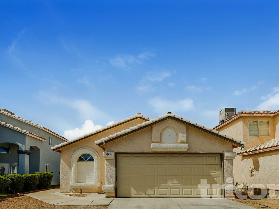 1st image of 5703 Roundrock Dr