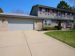 4022 86th St, Kenosha, WI 53142