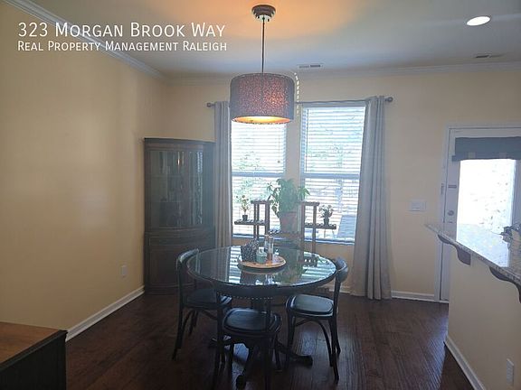 4th image of 323 Morgan Brook Way