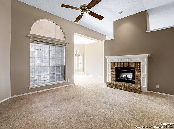 5th image of 1527 Mooreshill Dr
