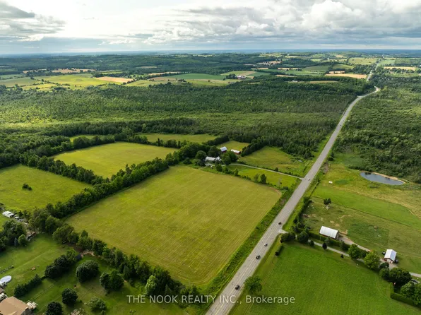 2132 County Road 10, Cavan Monaghan, ON L0A 1C0