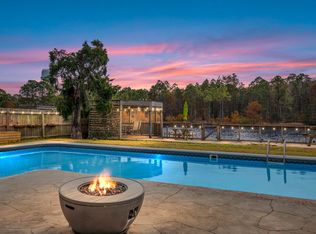 9589 Brentwood Blvd, Navarre, FL 32566