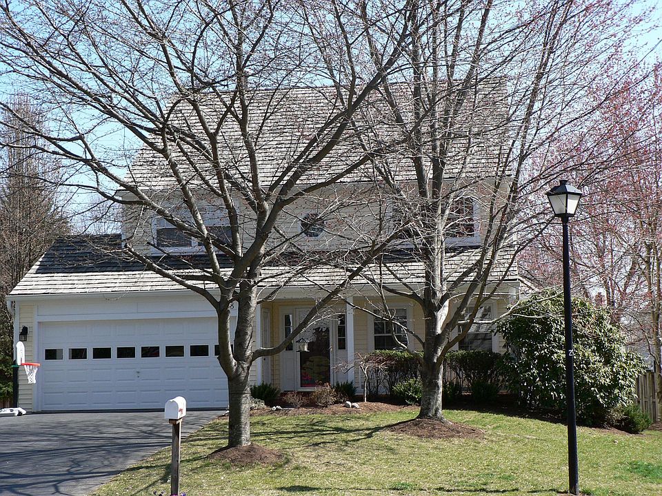 Corner Lot on Quiet Cul-de-Sac