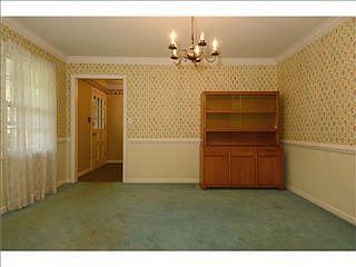 5th image of 226 Williams Dr