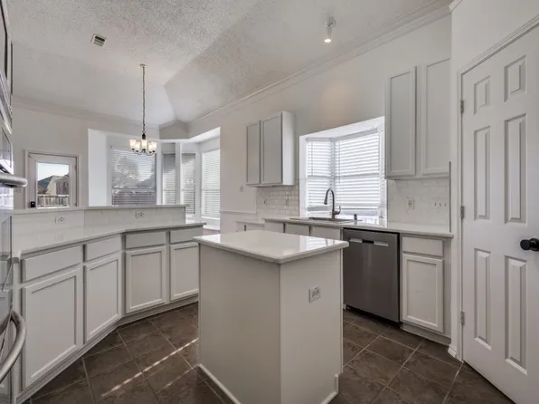 6005 Fir Ct, McKinney, TX 75070