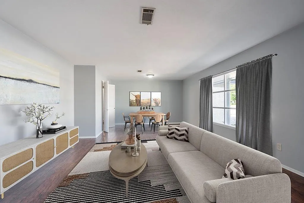 4 bed, 3.5 bath, 2965 sqft, $3,300 — Photo 4