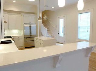 4729 Coliseum St, New Orleans, LA 70115