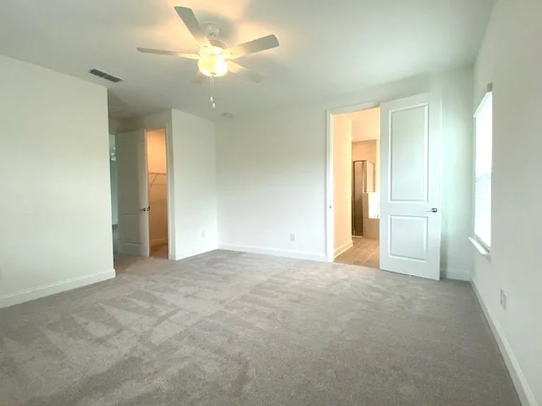 4103 Clifden Dr — Photo 9