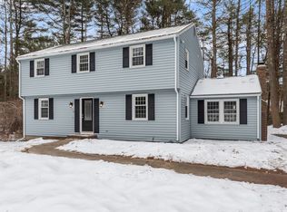 10 Enfield Dr, Andover, MA 01810