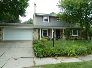 1014 Decker Dr, West Bend, WI 53090