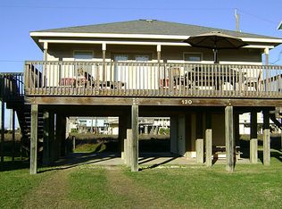 130 Sandpiper Ave, Surfside Beach, TX 77541