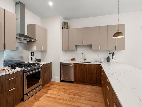 2nd image of 59 Highland Rd #59