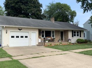 309 S Main St, New Lisbon, WI 53950