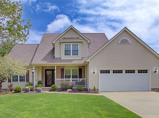 8248 Emerald Ave NE, Canton, OH 44721