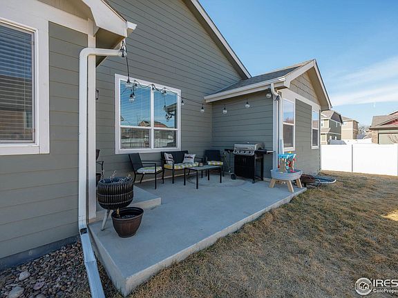 4th image of 646 Mt Princeton Dr
