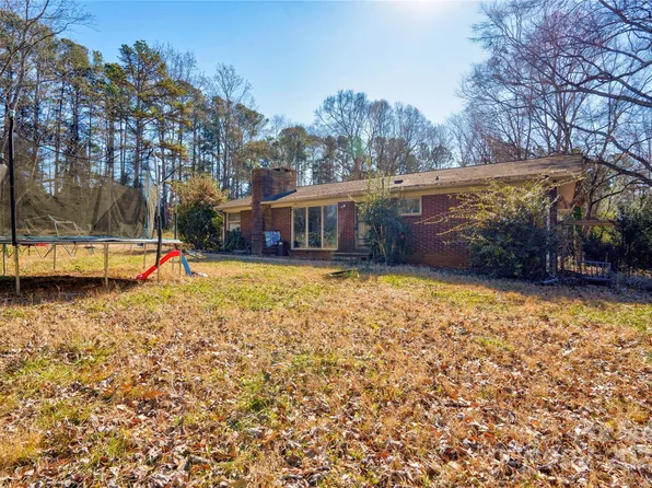 1900 E Dixon Blvd, Shelby, NC 28152