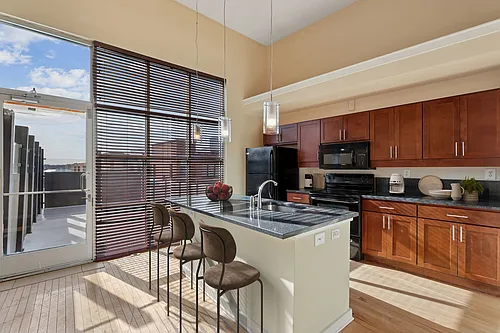 Perry Street Lofts Photo 1