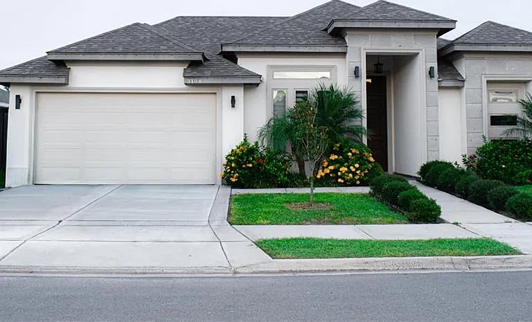 3108 Bobcat Ave — Photo 1